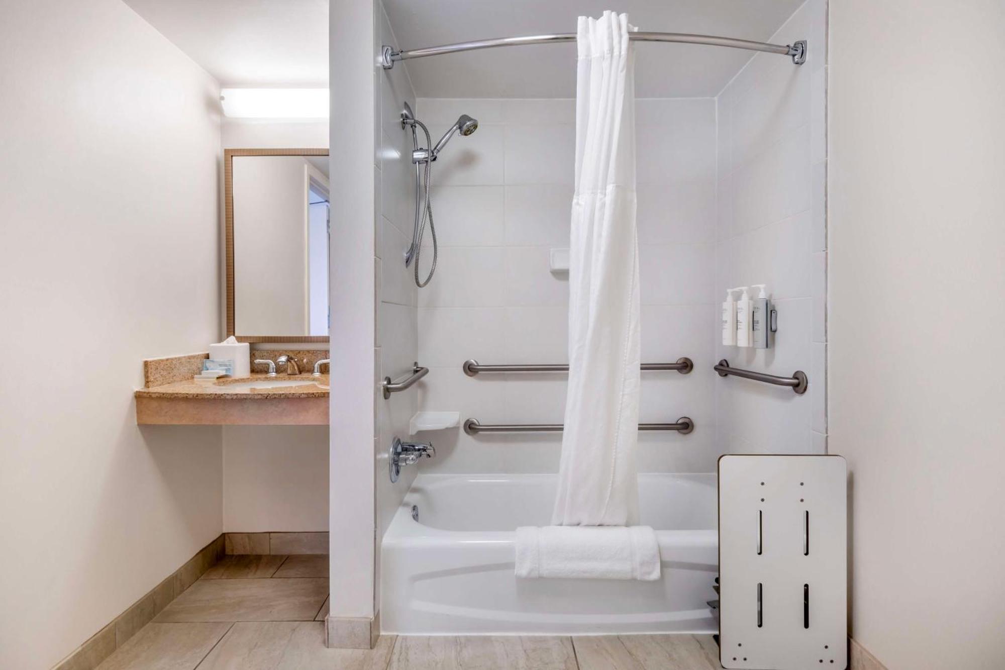 Hilton Garden Inn Lexington Ngoại thất bức ảnh