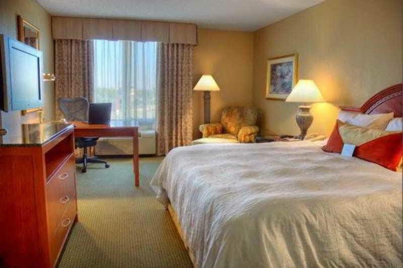 Hilton Garden Inn Lexington Ngoại thất bức ảnh